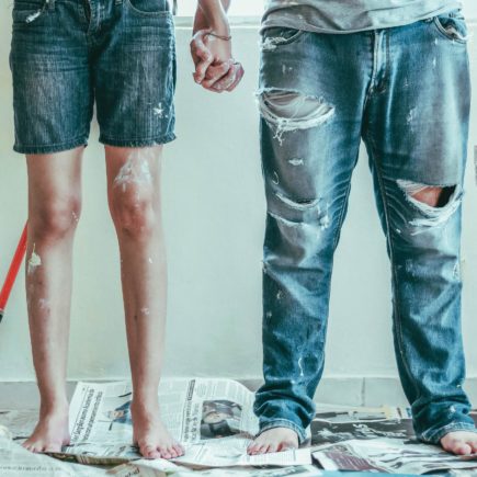 New homeowners giving their house a makeover on a budget